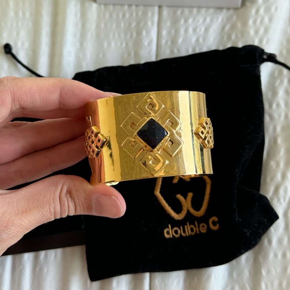 SALE‼️ ONLY TODAY‼️ plated with 24-karat gold for a warm, luxurious sheen. - Picture 4 of 9